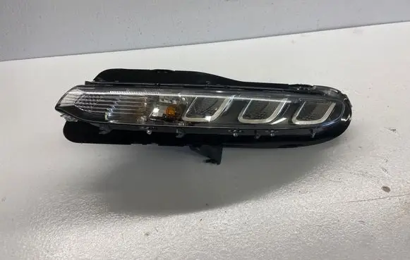 Citroen Berlingo LED Daytime headlight 9819435680 011120222115 0021012301