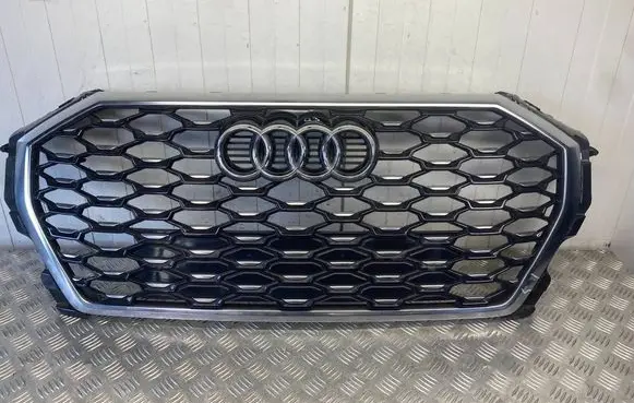 Audi Q3 F3 Front bumper upper radiator grill 83F853651
