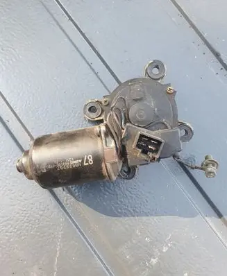 Mitsubishi Pajero Rear window wiper motor