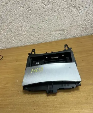 Mercedes-Benz E A207 Car ashtray A2046801350 F1639