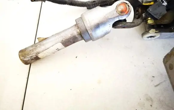 Toyota Corolla Verso AR10 Steering column universal joint