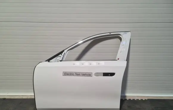 BMW 7 G70 Front door