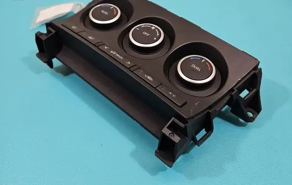 Climate control/heater control trim