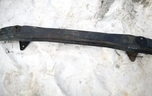 Peugeot 607 Front bumper cross member