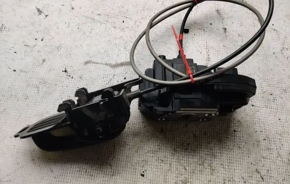Nissan Micra Front door interior handle 5010800006