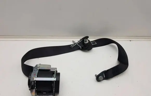 Citroen DS5 Front seatbelt 98028121XX