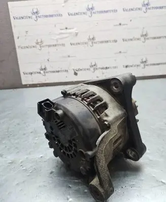 BMW 1 E81 E87 Generator/alternator 7802261 FG18S019 2543461B
