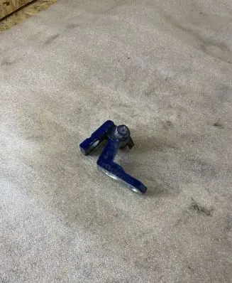 Volkswagen Fox Front door upper hinge 5z0831402