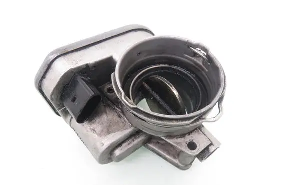 Volkswagen Touran I Throttle body valve 038128063G