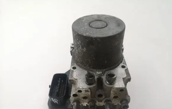 Mazda 6 ABS Pump GHR1437A0 1338000660