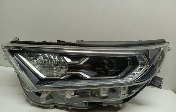 Toyota RAV 4 (XA50) Headlight/headlamp 
