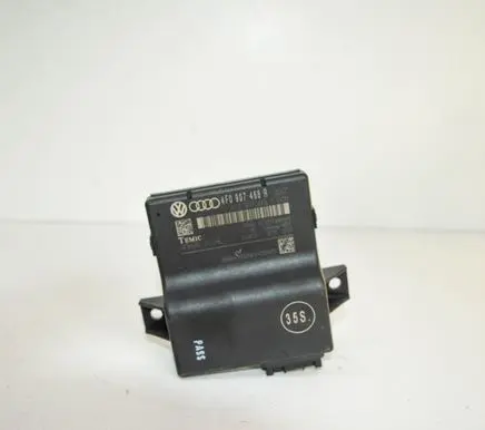 Audi Q7 4L Gateway control module 4F0907468R