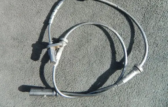 BMW X3 F25 ABS brake wheel speed sensor 6855049