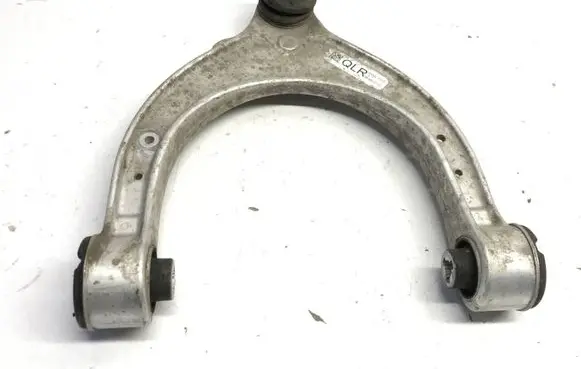 BMW 5 G60 G61 Front control arm 8833037