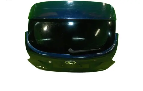 Ford Focus Tailgate/trunk/boot lid KOMPLETNA