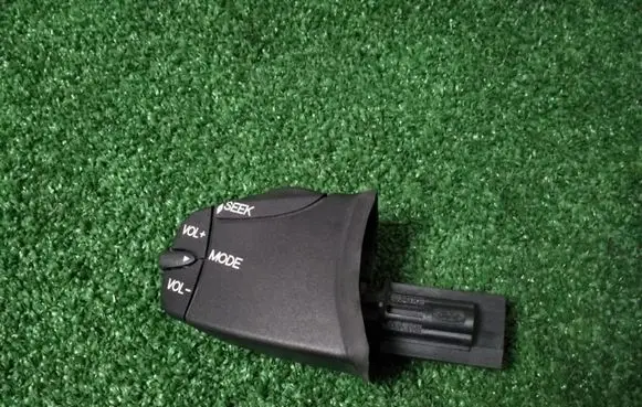 Ford Focus Multifunctional control switch/knob 98AB14K147AC