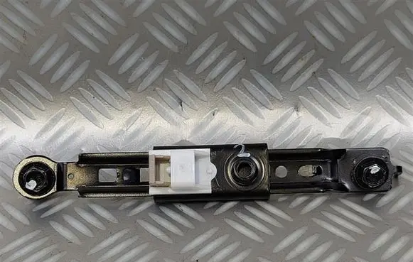 KIA Ceed Seat belt height adjuster 