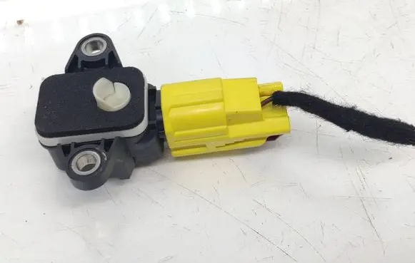 Audi A4 S4 B7 8E 8H Airbag deployment crash/impact sensor 8P0955557 280806 019845
