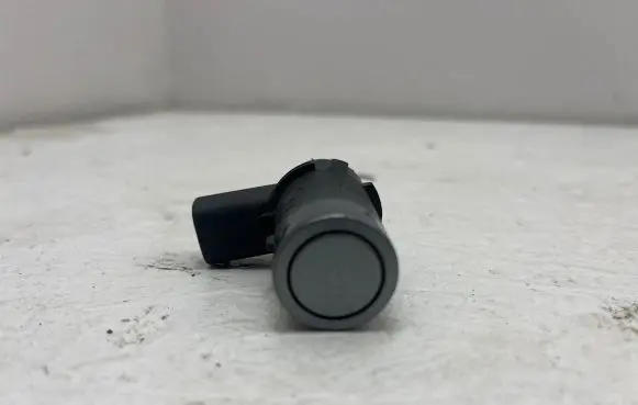 BMW 5 E60 E61 Parking PDC sensor 6989070
