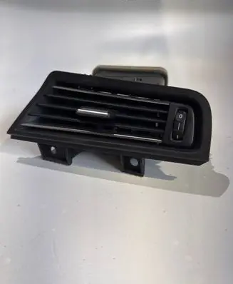 BMW 5 F10 F11 Dashboard side air vent grill/cover trim 9166884 16828110 07614001