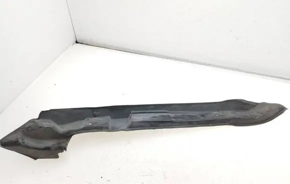 Audi Q5 SQ5 Fender end trim 8R0821112B