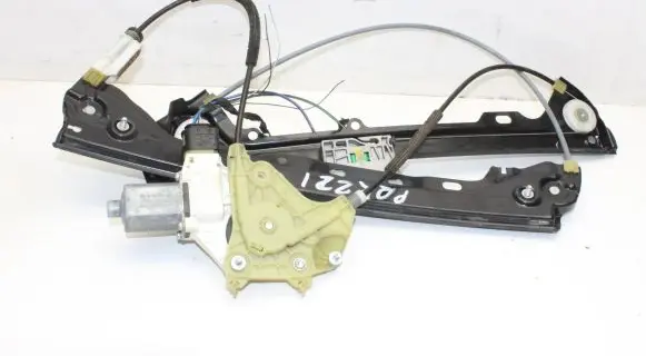 BMW 3 E92 E93 Front door electric window regulator 7119201