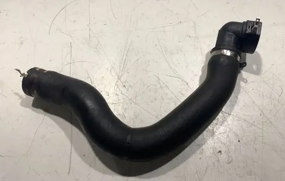 Alfa Romeo 147 Coolant pipe/hose 