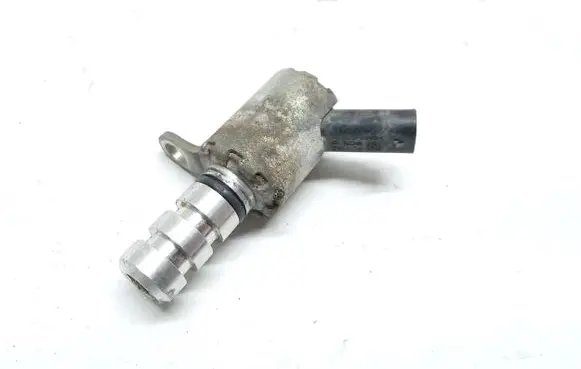 Seat Leon (5F) Camshaft vanos timing valve 04E906455F