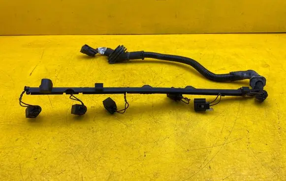 BMW 6 F06 Gran coupe Fuel injector wires 8583575 8518785