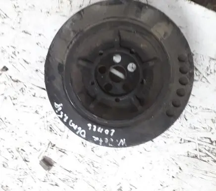 Volkswagen Jetta V Crankshaft pulley