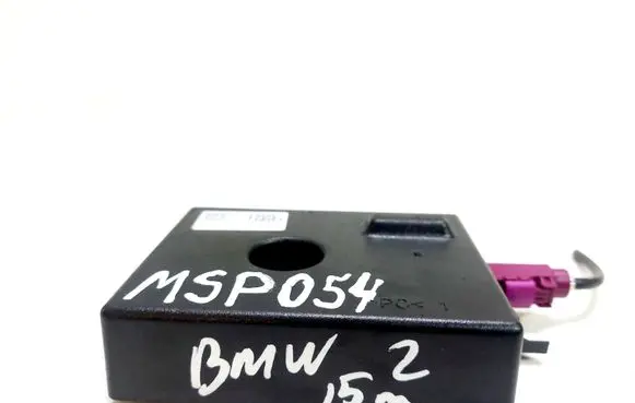 BMW 2 F46 Aerial antenna amplifier 108594
