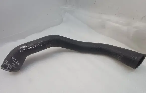 Citroen C5 Aircross Intercooler hose/pipe 9820100680