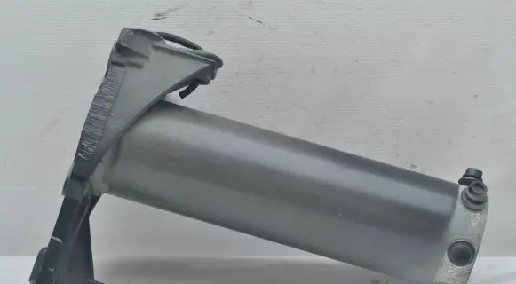 Volkswagen Touareg I Radiator support slam panel bracket 4E0806110