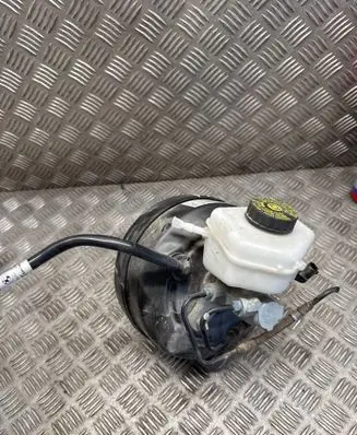 BMW 3 F30 F35 F31 Brake booster 6798418 3B2670B23 0204259552