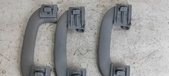 Mitsubishi Colt Rear interior roof grab handle