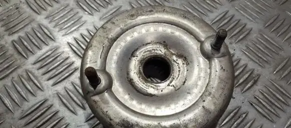 Volkswagen PASSAT B5.5 Coil spring mount 