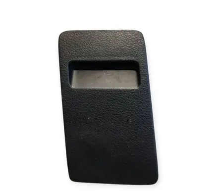 Subaru Outback Fuse box cover 