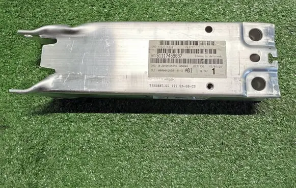 BMW 1 F40 Front bumper shock/impact absorber 7459887DANEK 7459887