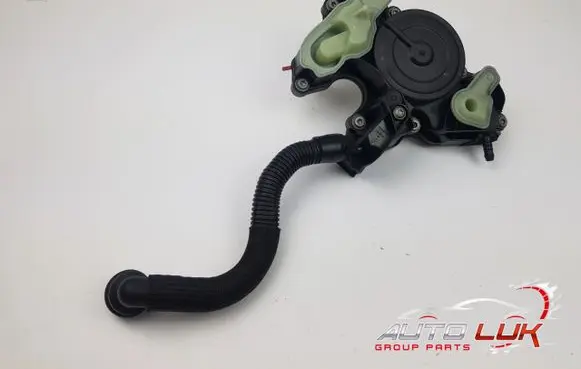 Audi A7 S7 4G Oil breather separator 06K103495