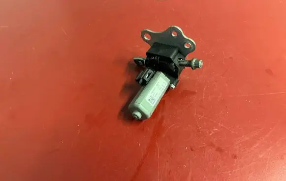 BMW 6 F06 Gran coupe Seat adjustment motor P1119890402 P1-11989-04-02