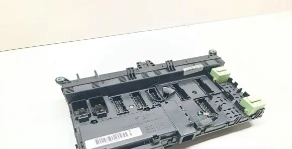 BMW X5 E53 Fuse module 8380407