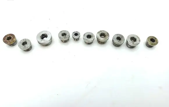Mercedes-Benz C W204 other engine part 