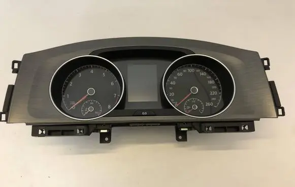 Volkswagen Golf VII Speedometer (instrument cluster) 5G0920861 1355020973