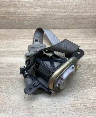 Nissan X-Trail T30 Front seatbelt TKAB2EG392