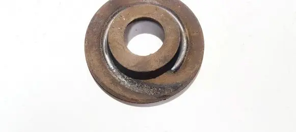 Skoda Octavia Mk2 (1Z) Front coil spring rubber mount 1k0512149b