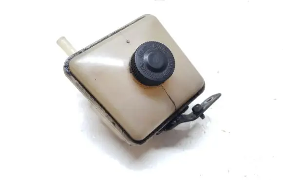 KIA Shuma Power steering fluid tank/reservoir