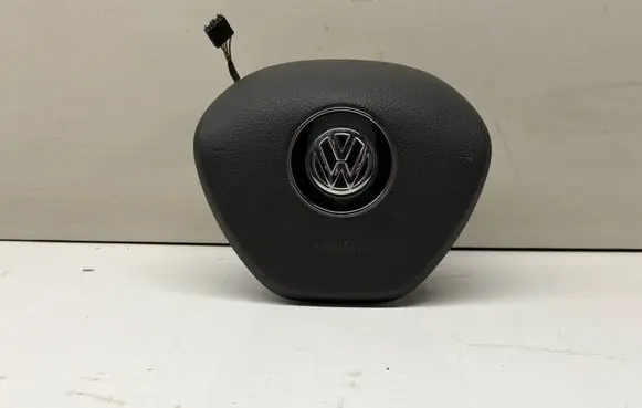 Volkswagen Golf Sportsvan Steering wheel airbag 5G0880201C AV9201MQZY6 621304201