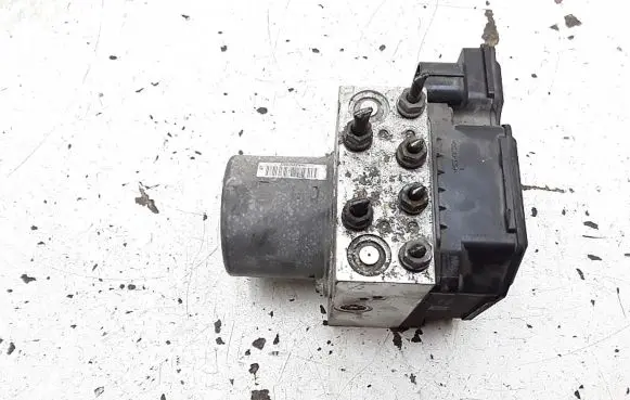 Volkswagen PASSAT CC ABS Pump