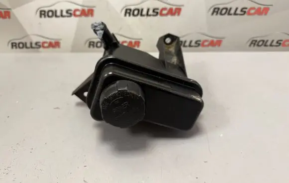 Volvo S40, V40 Power steering fluid tank/reservoir 
