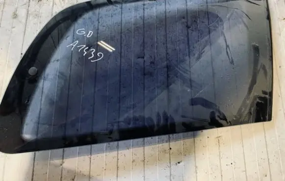 Ford Galaxy Rear side window